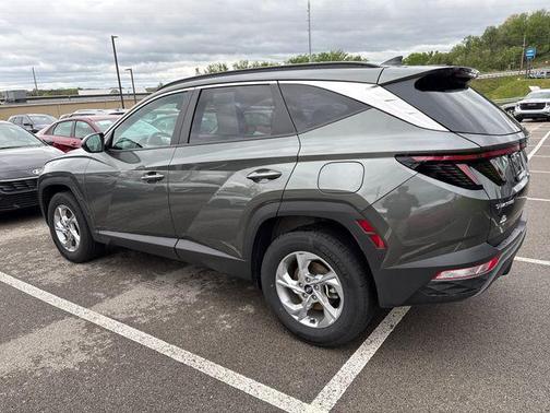 Amazon Gray 2023 Hyundai TUCSON SEL