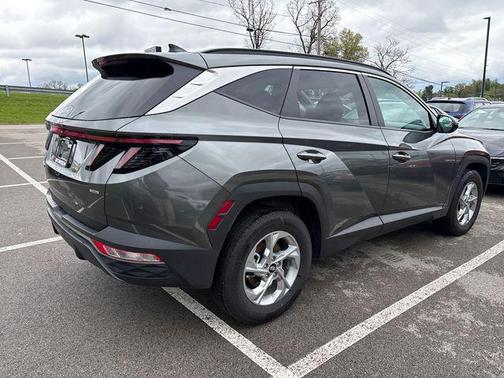 Amazon Gray 2023 Hyundai TUCSON SEL