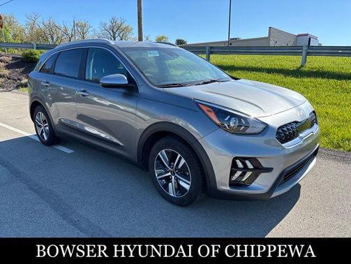 Steel Gray 2022 Kia Niro LXS
