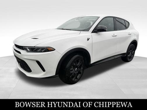 Q Ball 2025 Dodge Hornet GT AWD