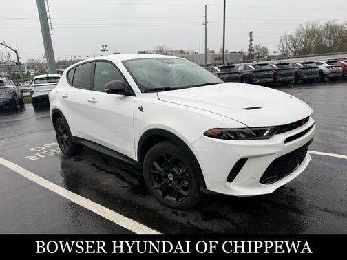 Q Ball 2025 Dodge Hornet GT AWD