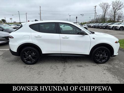 Q Ball 2025 Dodge Hornet GT AWD