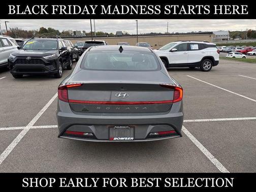 2023 Hyundai SONATA SE