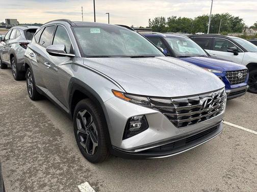 Shimmering Silver 2024 Hyundai TUCSON Plug-In Hybrid Limited