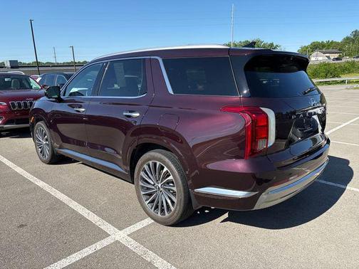 Sierra Burgundy 2025 Hyundai PALISADE Calligraphy
