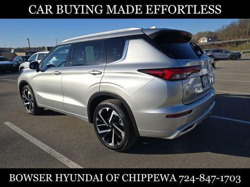 2022 Mitsubishi Outlander SEL