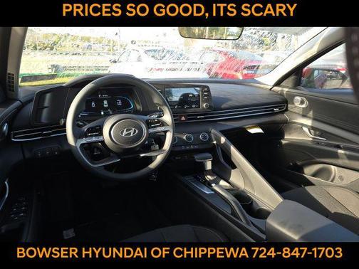 2025 Hyundai ELANTRA SE