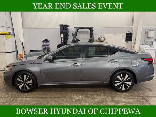 2021 Nissan Altima 2.5 SV