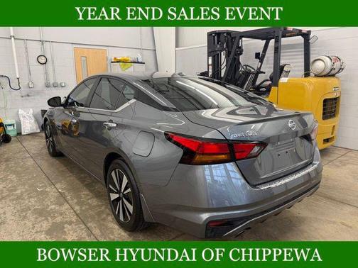 2021 Nissan Altima 2.5 SV