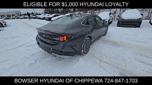2025 Hyundai SONATA Hybrid SE