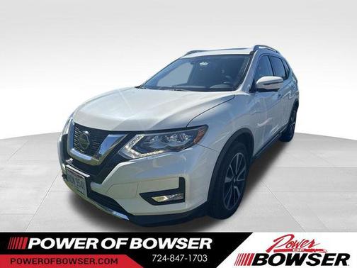 Pearl White 2018 Nissan Rogue SL