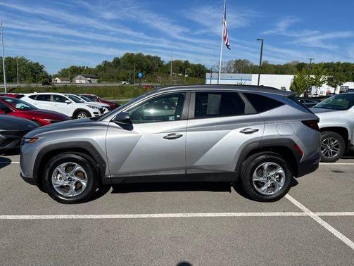 Shimmering Silver 2024 Hyundai TUCSON SEL