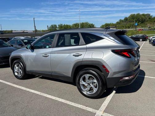 Shimmering Silver 2024 Hyundai TUCSON SEL