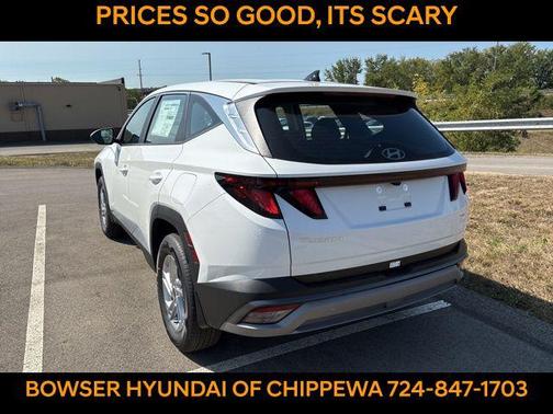 2026 Hyundai TUCSON SE