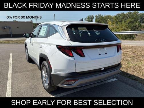 2026 Hyundai TUCSON SE