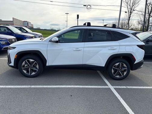 Creamy White Pearl 2026 Hyundai TUCSON Hybrid SEL Convenience