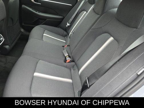 2026 Hyundai SONATA Hybrid Base