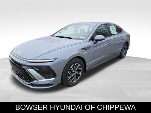 2026 Hyundai SONATA Hybrid Base