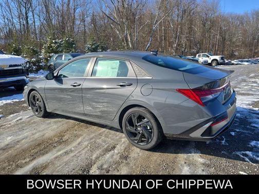 2026 Hyundai ELANTRA Sport