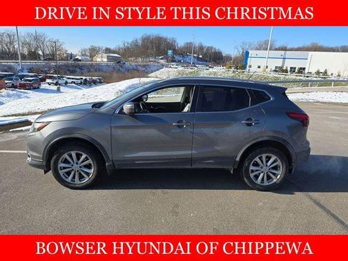 2017 Nissan Rogue Sport SV