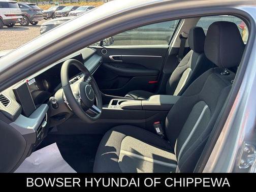 2026 Hyundai SONATA SEL