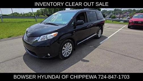 2017 Toyota Sienna XLE