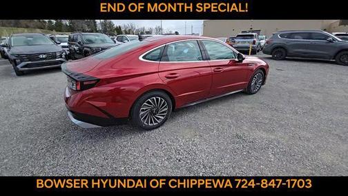 2025 Hyundai SONATA Hybrid SE