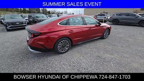 2025 Hyundai SONATA Hybrid SE