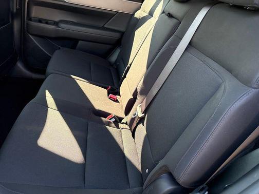 Shimmering Silver 2026 Hyundai SANTA FE SE