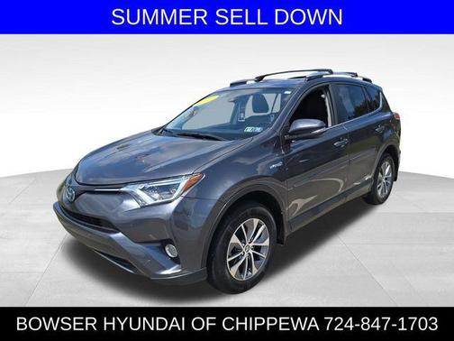 2017 Toyota RAV4 Hybrid XLE