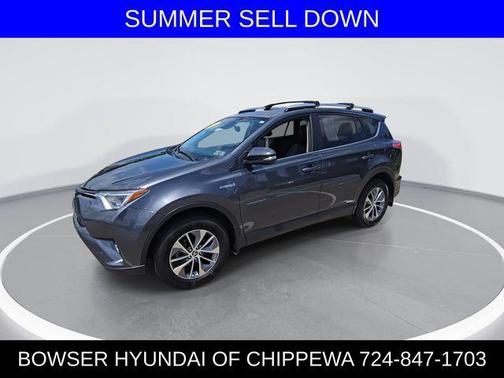 2017 Toyota RAV4 Hybrid XLE