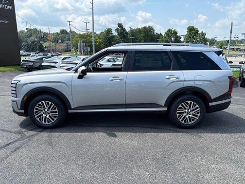 Typhoon Silver Metallic 2026 Hyundai PALISADE SEL Premium