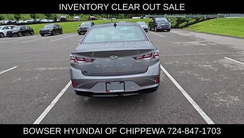 2018 Hyundai SONATA Hybrid Limited