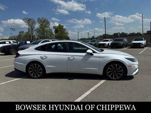 Quartz White 2021 Hyundai SONATA Limited