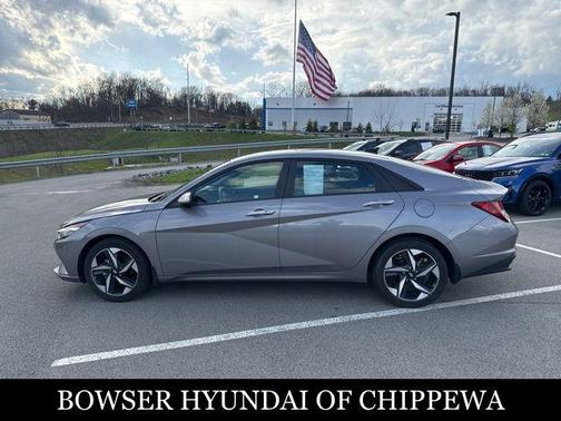 2023 Hyundai ELANTRA SEL