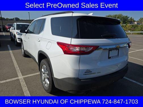 2021 Chevrolet Traverse LT Cloth