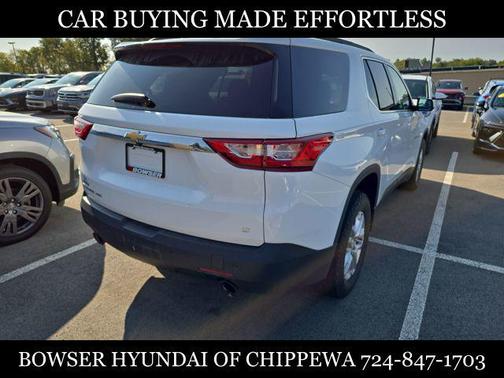 2021 Chevrolet Traverse LT Cloth