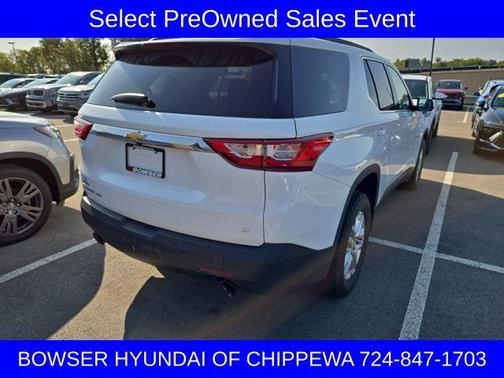 2021 Chevrolet Traverse LT Cloth