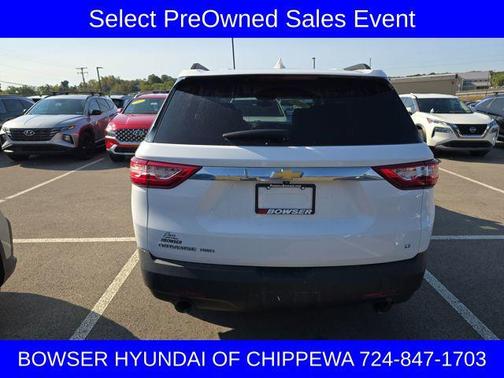 2021 Chevrolet Traverse LT Cloth