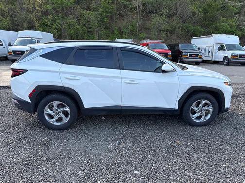White Pearl 2024 Hyundai TUCSON SEL