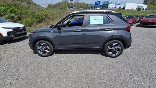 Ecotronic Gray w/Black Roof 2025 Hyundai VENUE Limited