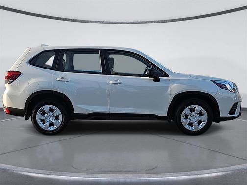 2023 Subaru Forester Base