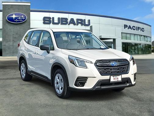 2023 Subaru Forester Base