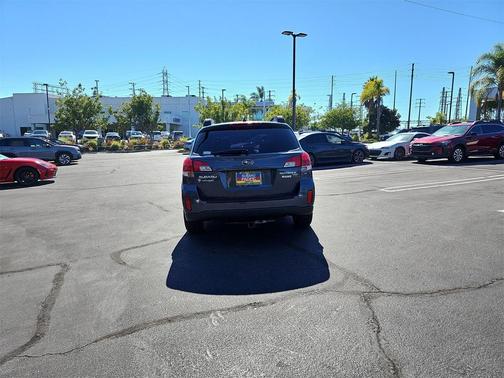 2014 Subaru Outback 2.5i Premium