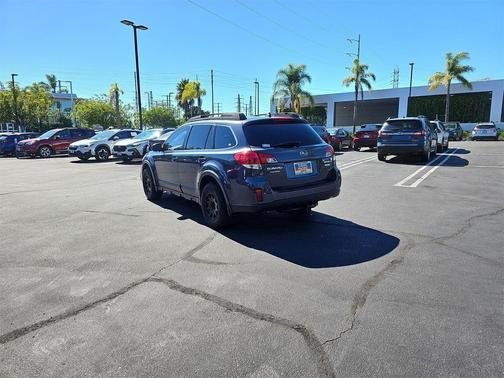 2014 Subaru Outback 2.5i Premium