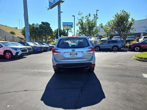 2020 Subaru Forester Base