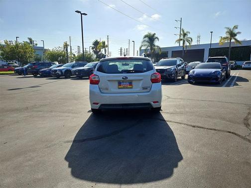 2014 Subaru Impreza 2.0i Sport Premium