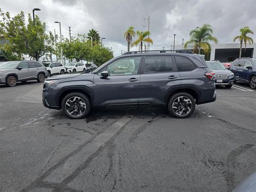 2025 Subaru Forester Hybrid Premium