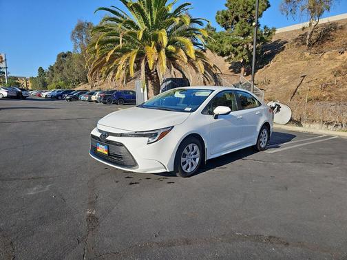 Ice Cap 2026 Toyota Corolla Hybrid LE