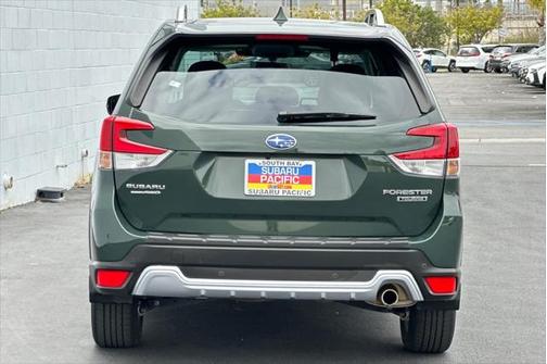 2023 Subaru Forester Touring